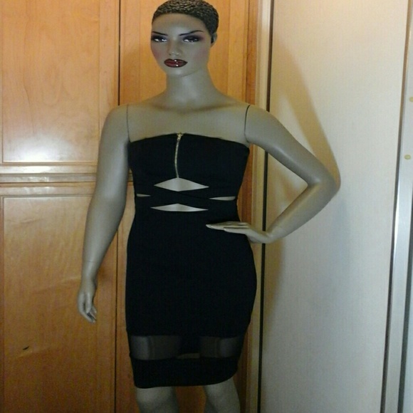 Dress - Picture 3 of 7